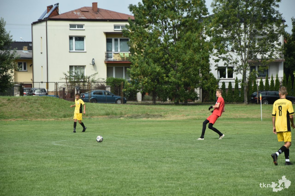 Dni Końskich 2022. Afromental, turnieje sportowe, wystawa aut [wideo, zdjęcia]