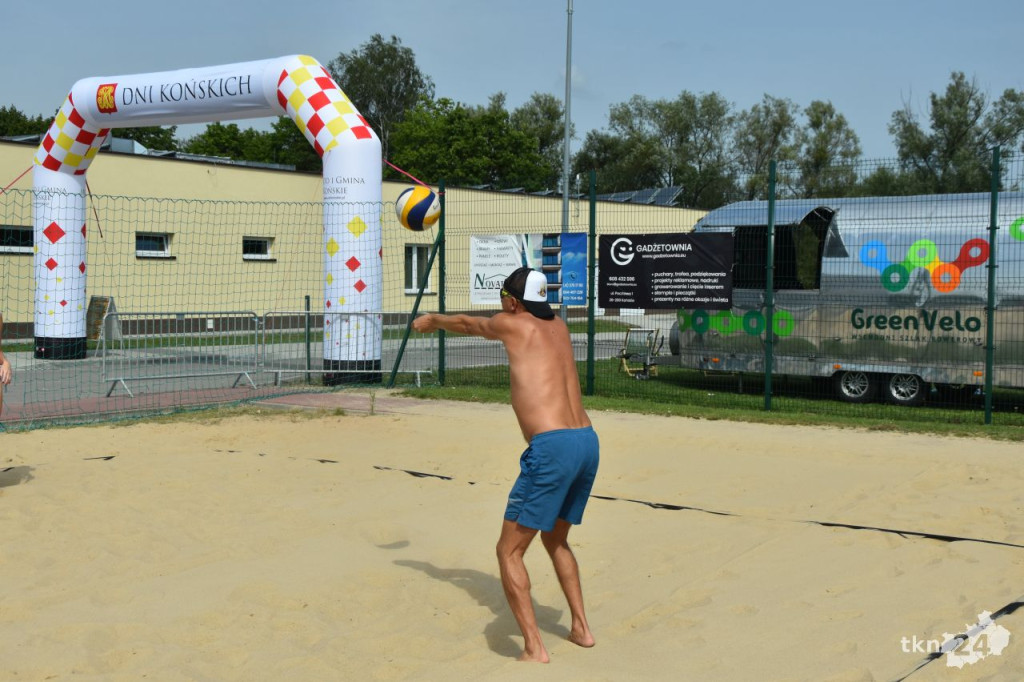 Dni Końskich 2022. Afromental, turnieje sportowe, wystawa aut [wideo, zdjęcia]