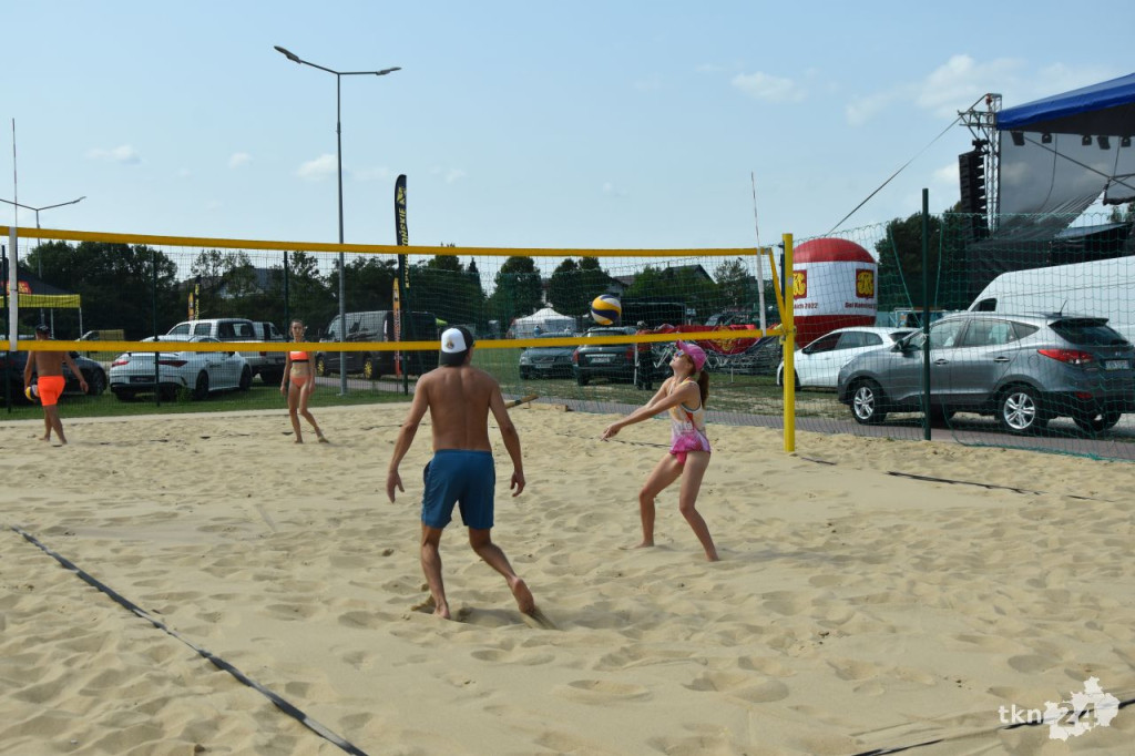 Dni Końskich 2022. Afromental, turnieje sportowe, wystawa aut [wideo, zdjęcia]