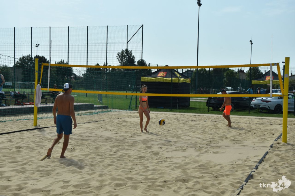 Dni Końskich 2022. Afromental, turnieje sportowe, wystawa aut [wideo, zdjęcia]