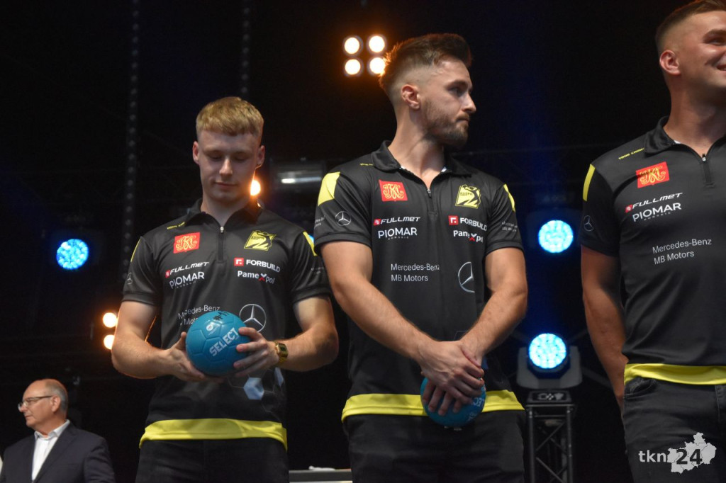 Dni Końskich 2022. Afromental, turnieje sportowe, wystawa aut [wideo, zdjęcia]