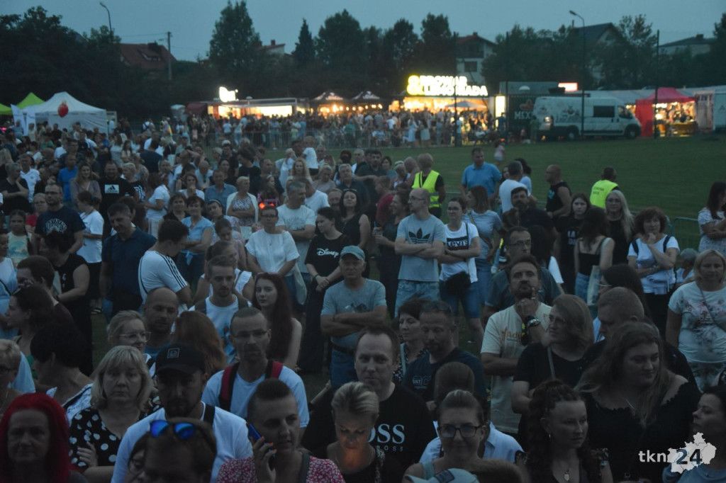 Dni Końskich 2022. Afromental, turnieje sportowe, wystawa aut [wideo, zdjęcia]