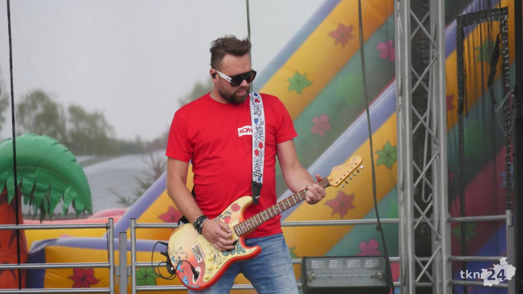 Ruda Maleniecka świętowała. Dwa koncerty disco-polo na rodzinnym festynie [wideo, zdjęcia]