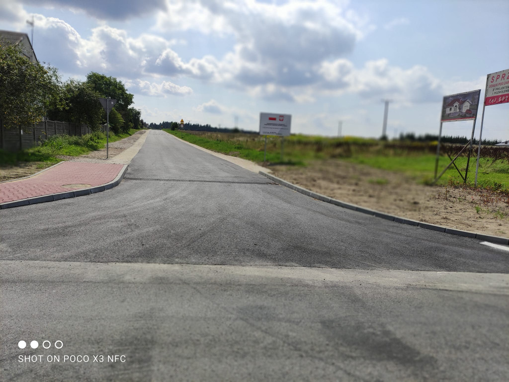 Droga wewnętrzna w Modliszewicach oddana do użytku