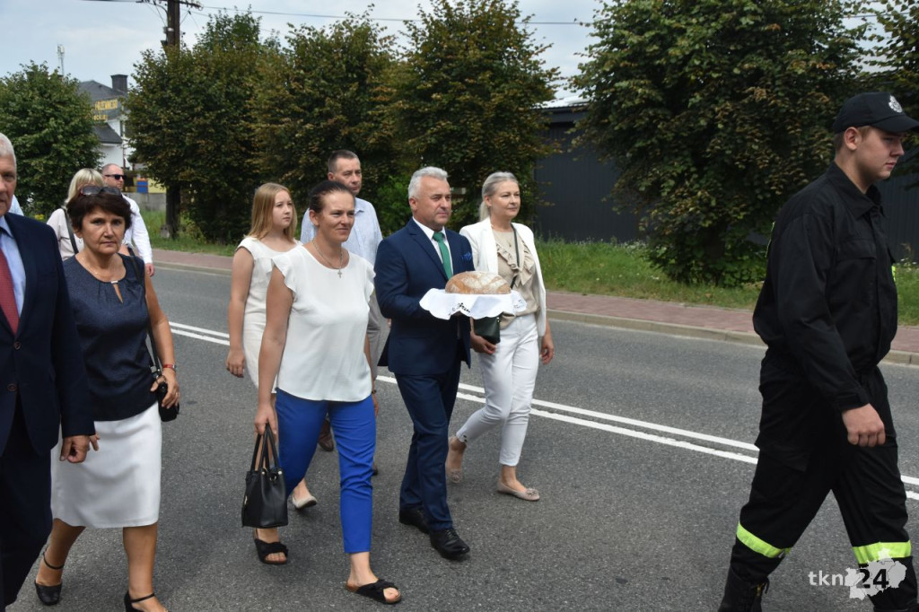 Piękne wieńce dożynkowe w gminie Ruda Maleniecka [wideo, zdjęcia]