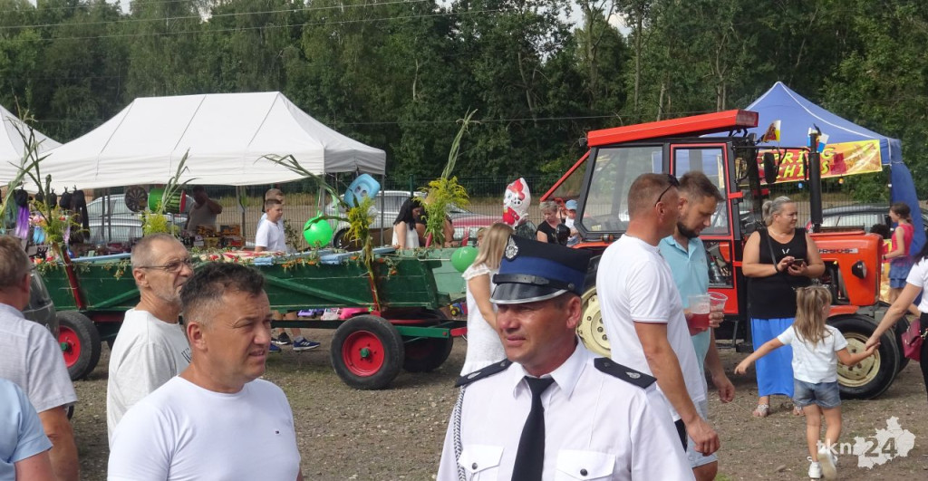 WIDEO: Dożynki 2022 z Milano w Słupi Koneckiej