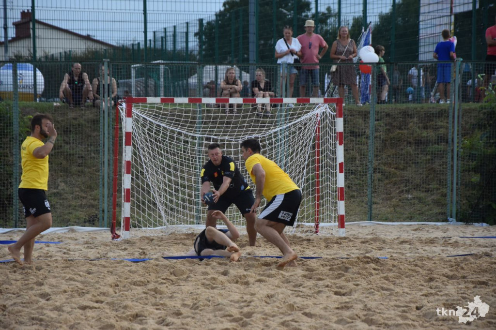 Pierwszy Turniej Piłki Ręcznej Plażowej rozegrano w Końskich [zdjęcia]