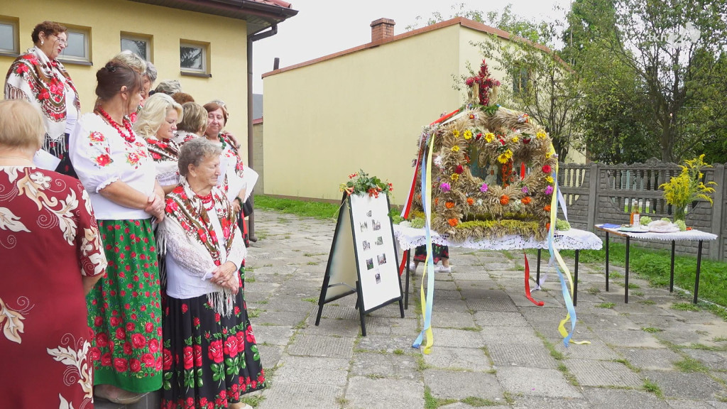 Stworzyły piękny wieniec na dożynki wojewódzkie [WIDEO]