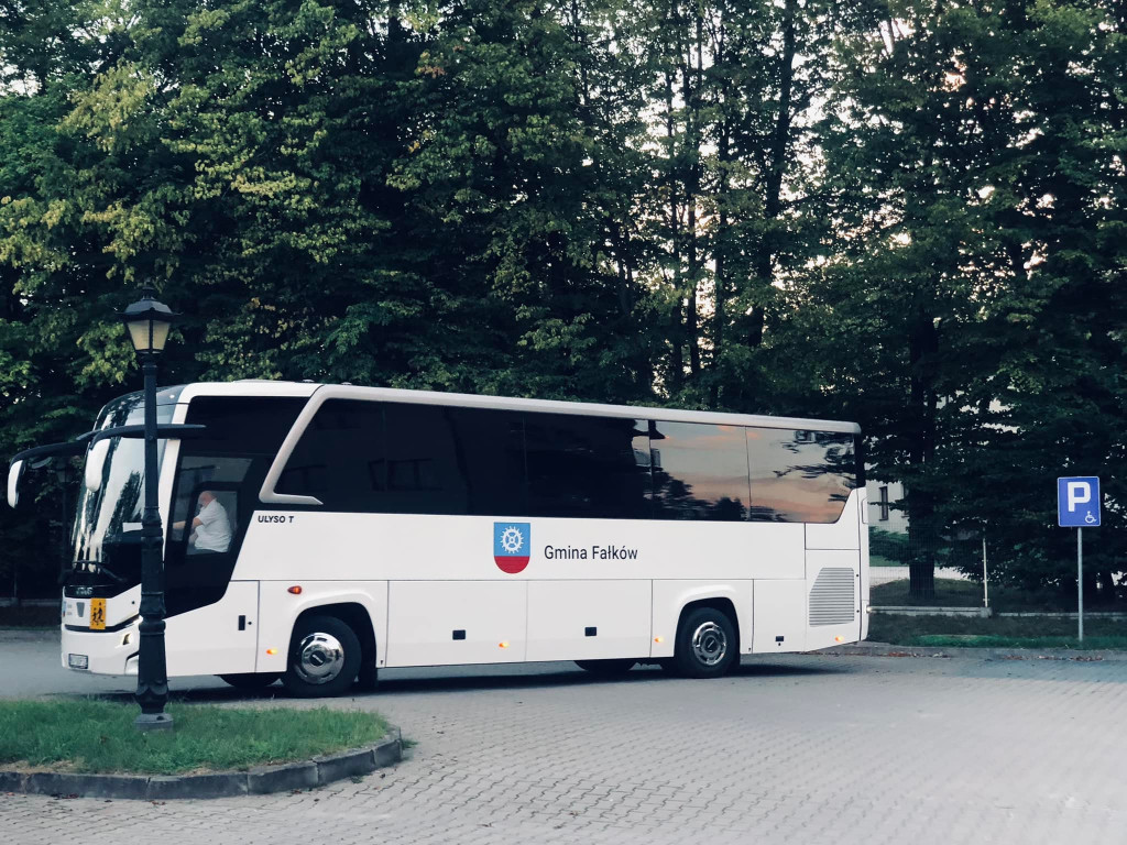 Nowoczesny autokar jest już w Fałkowie [zdjęcia]
