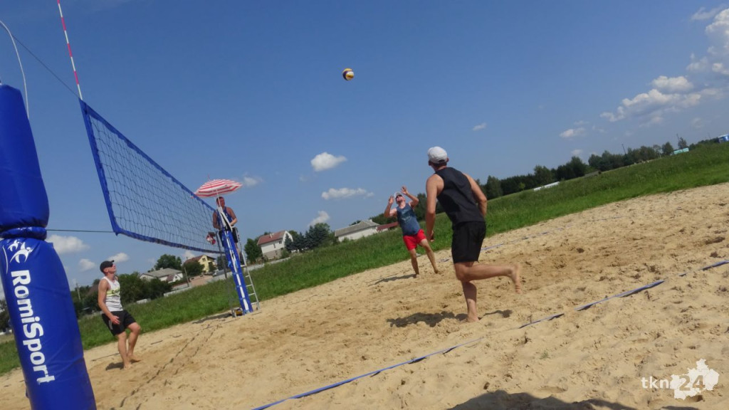 Nad Antoniowem znów grali w siatkówkę [wideo, zdjęcia]