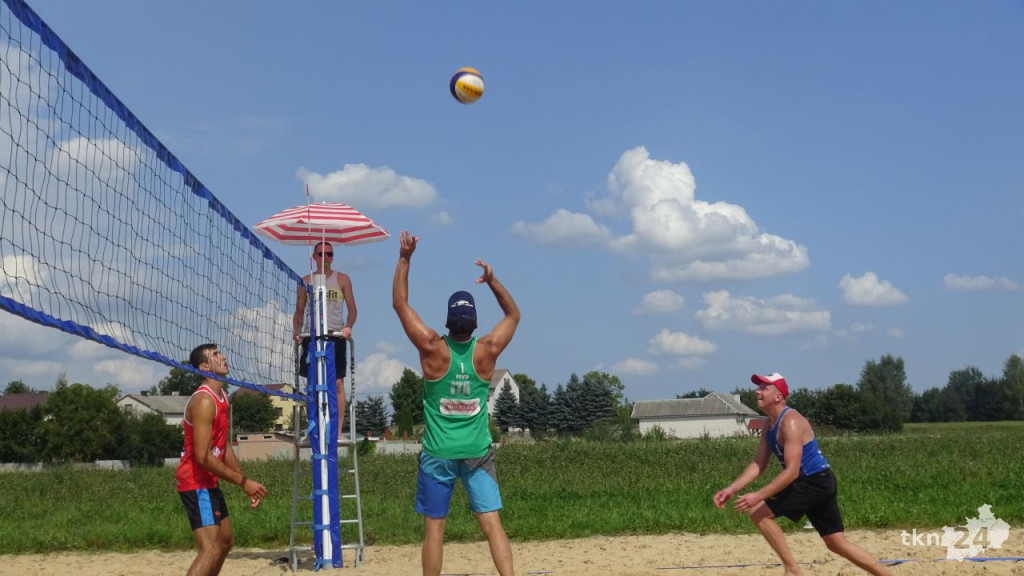 Nad Antoniowem znów grali w siatkówkę [wideo, zdjęcia]