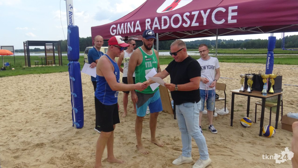 Nad Antoniowem znów grali w siatkówkę [wideo, zdjęcia]