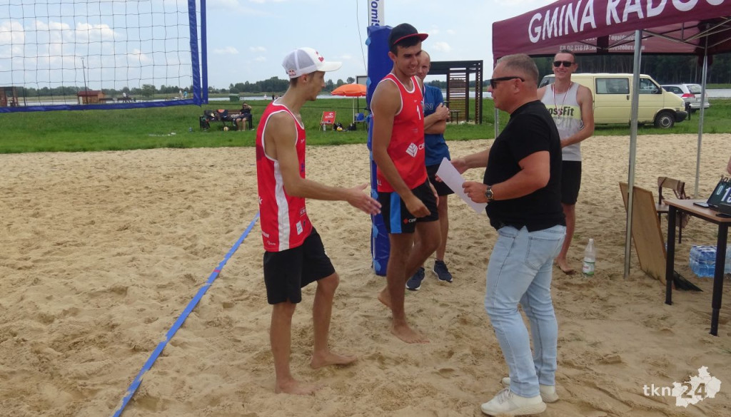 Nad Antoniowem znów grali w siatkówkę [wideo, zdjęcia]