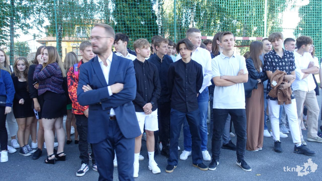 Uczniowie powitali rok szkolny 2022/23 w powiecie koneckim [wideo, zdjęcia]
