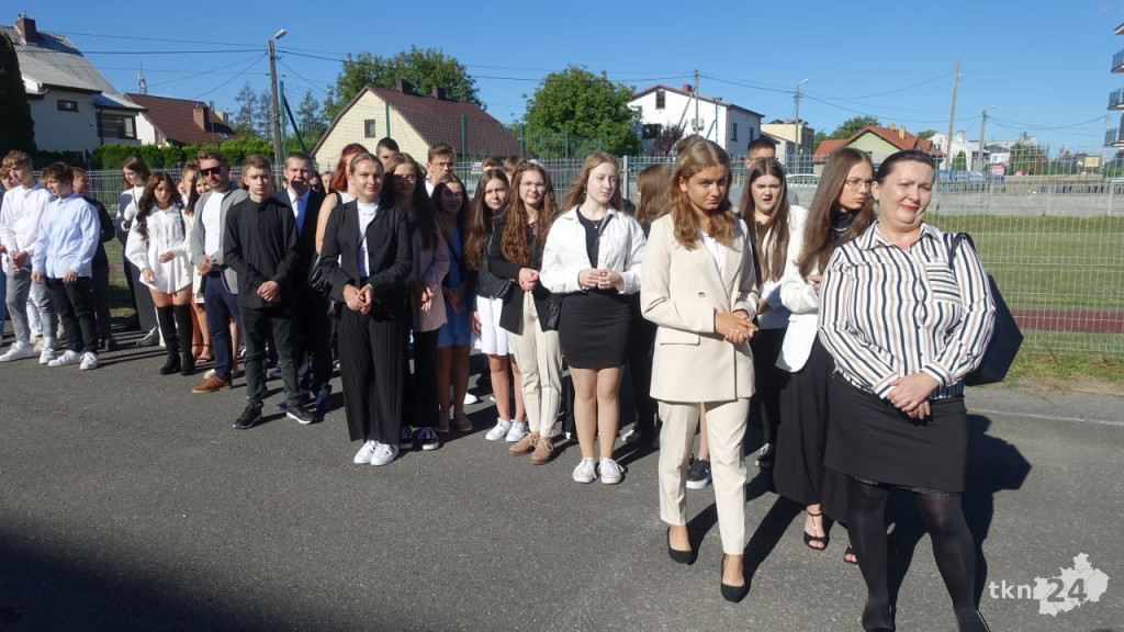 Uczniowie powitali rok szkolny 2022/23 w powiecie koneckim [wideo, zdjęcia]