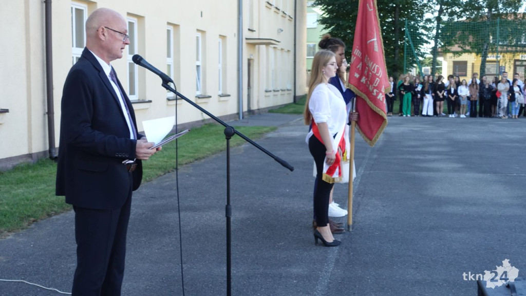 Uczniowie powitali rok szkolny 2022/23 w powiecie koneckim [wideo, zdjęcia]