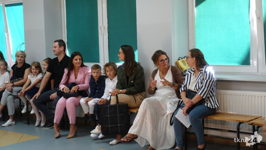Uczniowie powitali rok szkolny 2022/23 w powiecie koneckim [wideo, zdjęcia]