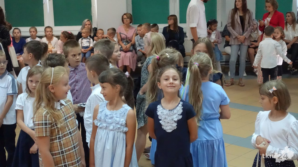 Uczniowie powitali rok szkolny 2022/23 w powiecie koneckim [wideo, zdjęcia]