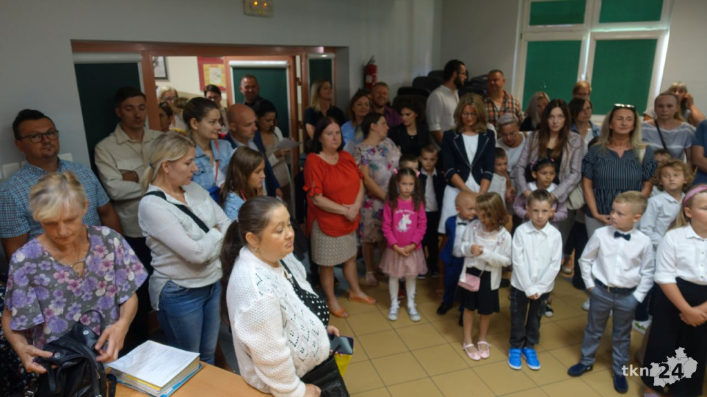 Uczniowie powitali rok szkolny 2022/23 w powiecie koneckim [wideo, zdjęcia]