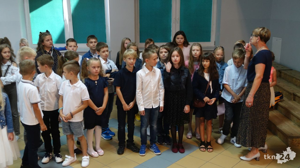 Uczniowie powitali rok szkolny 2022/23 w powiecie koneckim [wideo, zdjęcia]