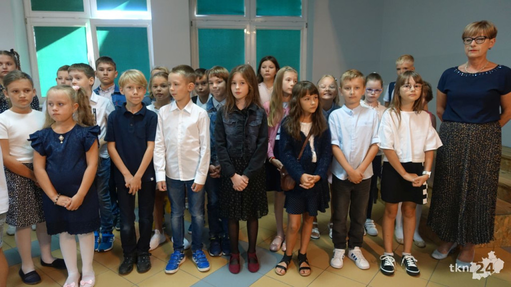 Uczniowie powitali rok szkolny 2022/23 w powiecie koneckim [wideo, zdjęcia]