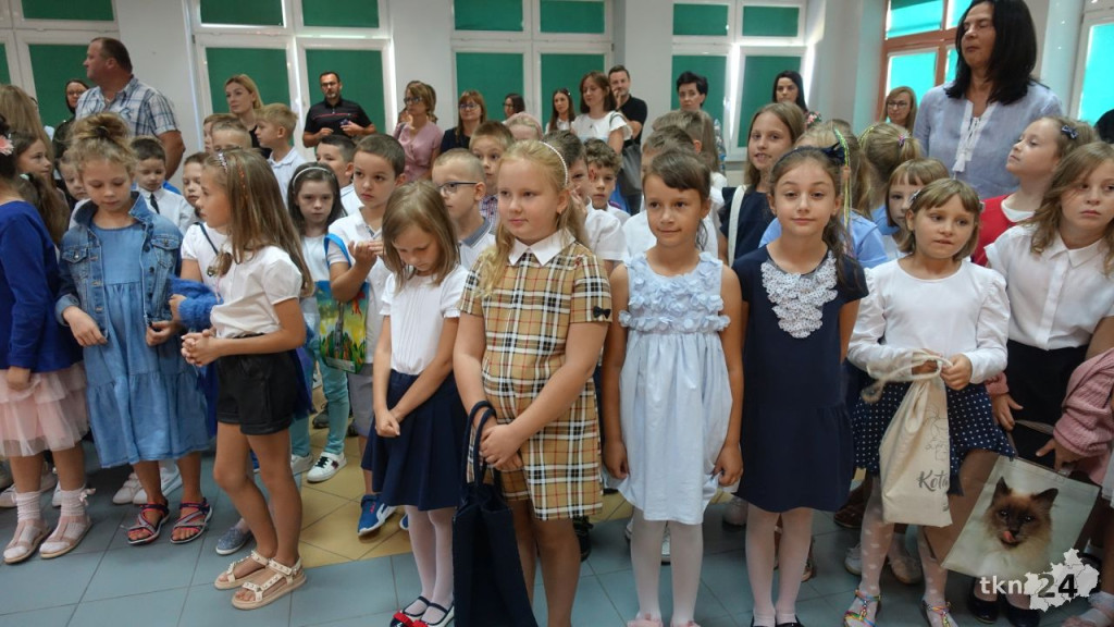 Uczniowie powitali rok szkolny 2022/23 w powiecie koneckim [wideo, zdjęcia]