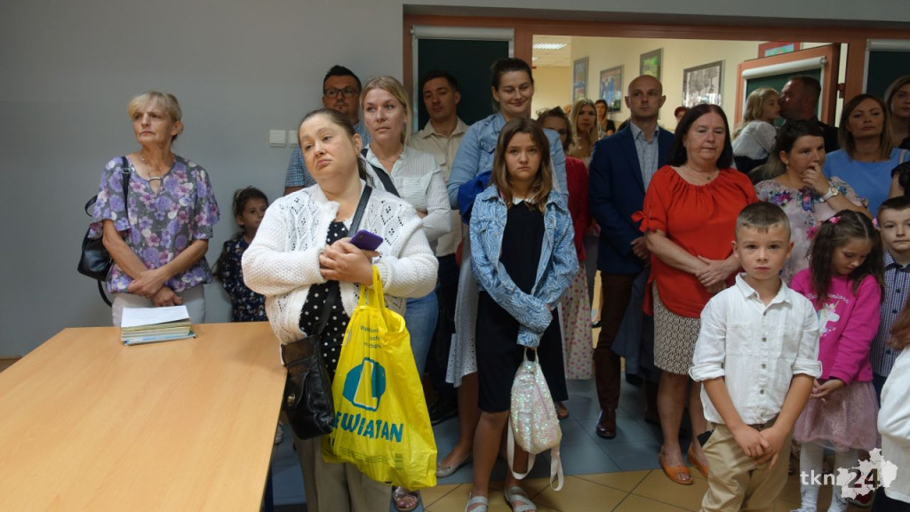 Uczniowie powitali rok szkolny 2022/23 w powiecie koneckim [wideo, zdjęcia]