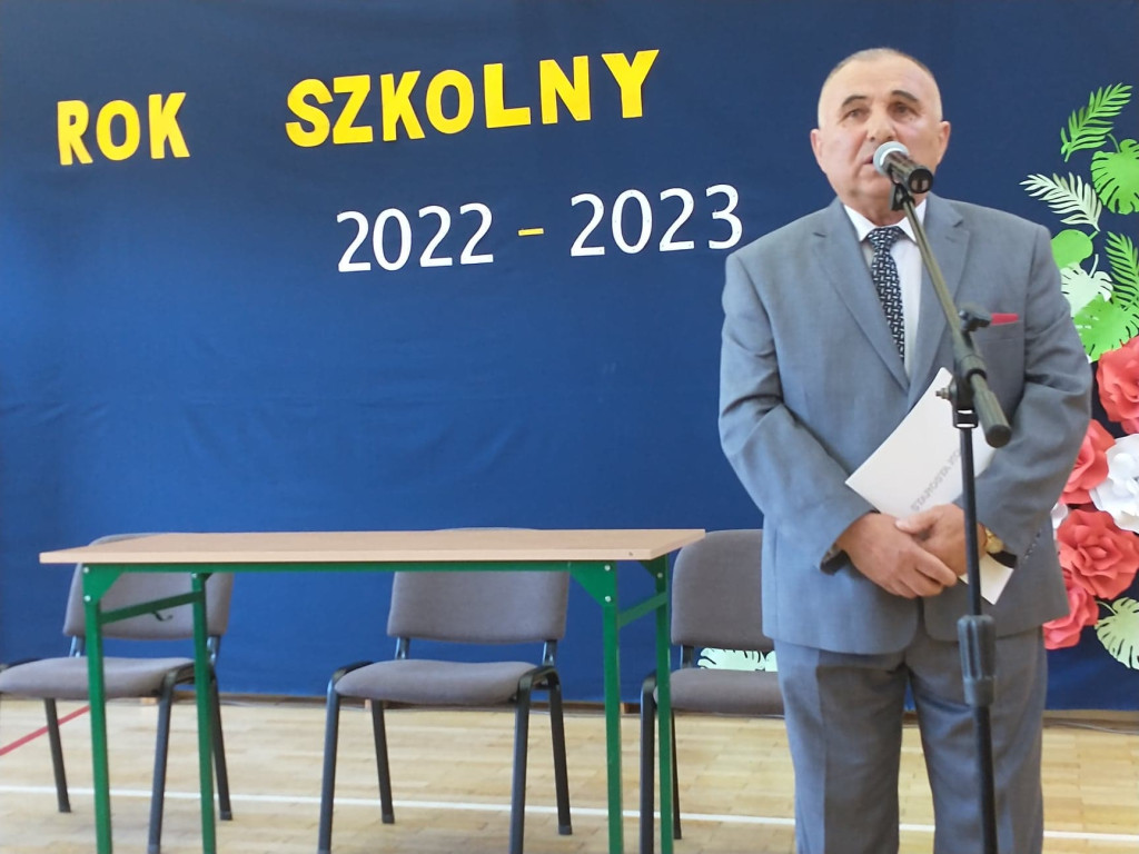 Uczniowie powitali rok szkolny 2022/23 w powiecie koneckim [wideo, zdjęcia]