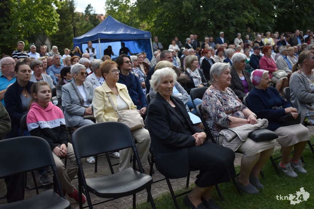 Muzyczna i pełna zadumy niedziela Koneckiego Września 2022 [wideo, zdjęcia]