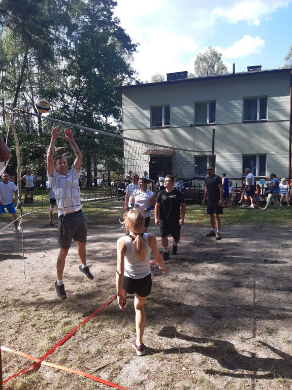 Grali w siatkówkę dla Andrieja [zdjęcia]