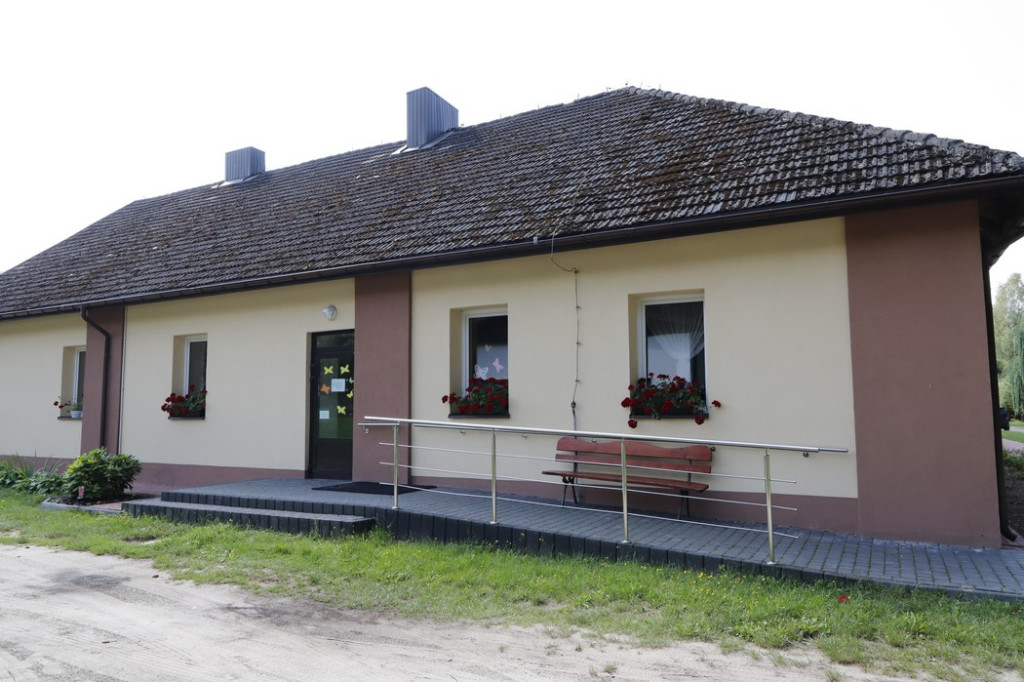 Remont elewacji w SOSW w Baryczy zakończony [zdjęcia]