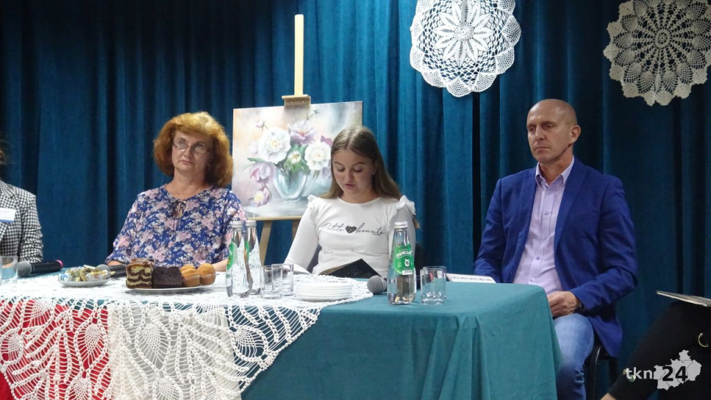 `Ballady i romanse` Mickiewicza czytano w Gowarczowie [wideo, zdjęcia]