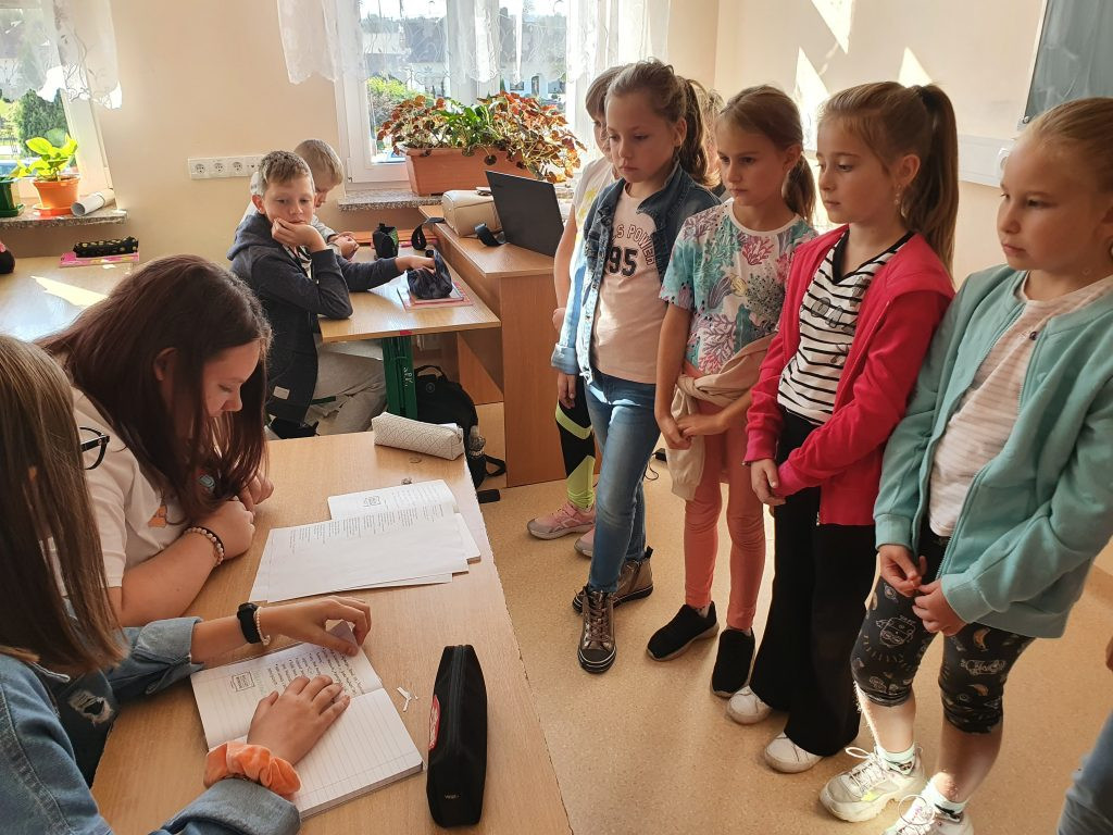 11. Narodowe czytanie w Szkole Podstawowej w Królewcu [Zdjęcia]