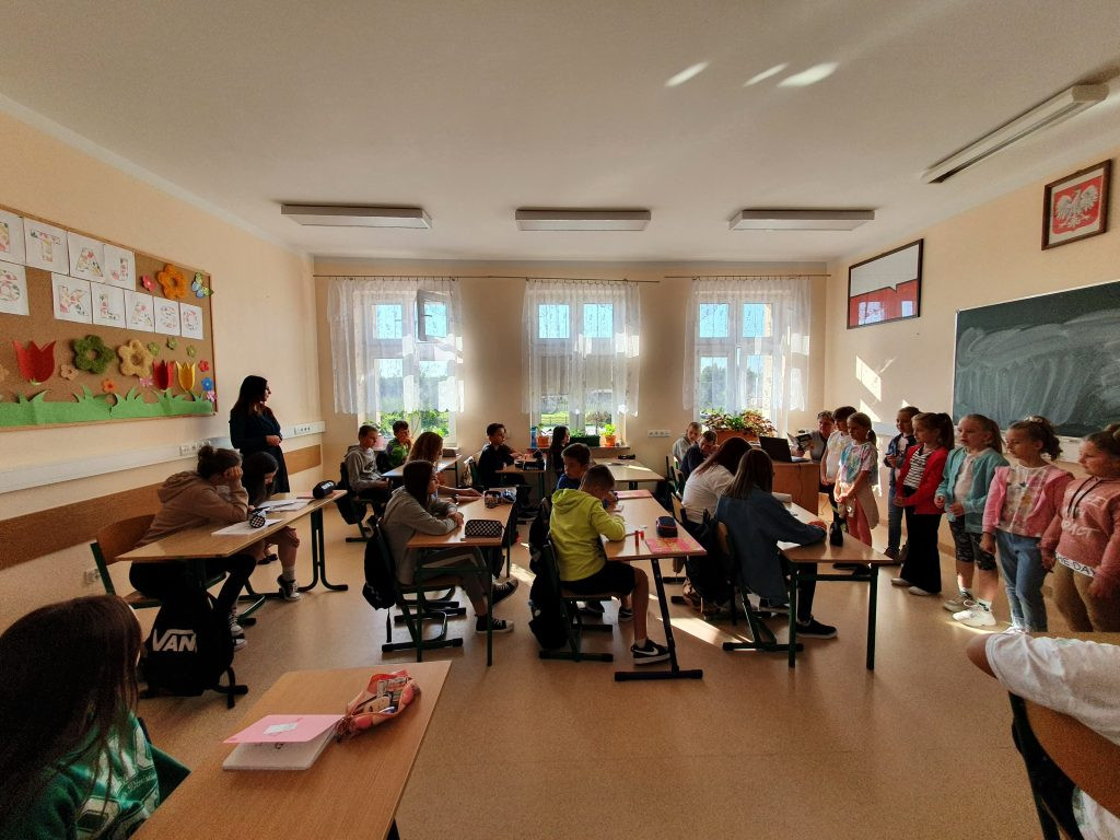 11. Narodowe czytanie w Szkole Podstawowej w Królewcu [Zdjęcia]