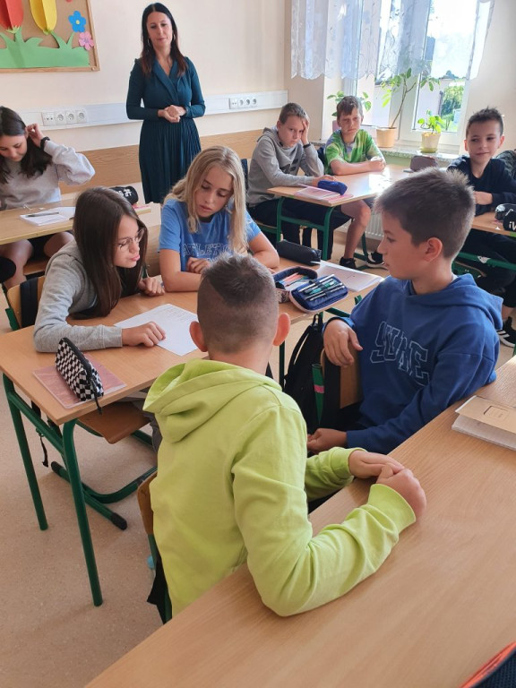 11. Narodowe czytanie w Szkole Podstawowej w Królewcu [Zdjęcia]