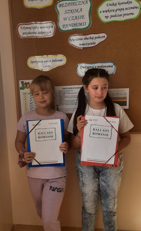 11. Narodowe czytanie w Szkole Podstawowej w Królewcu [Zdjęcia]