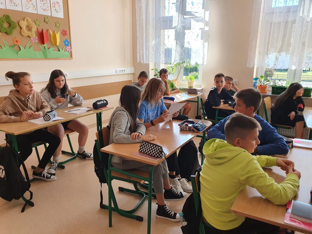 11. Narodowe czytanie w Szkole Podstawowej w Królewcu [Zdjęcia]