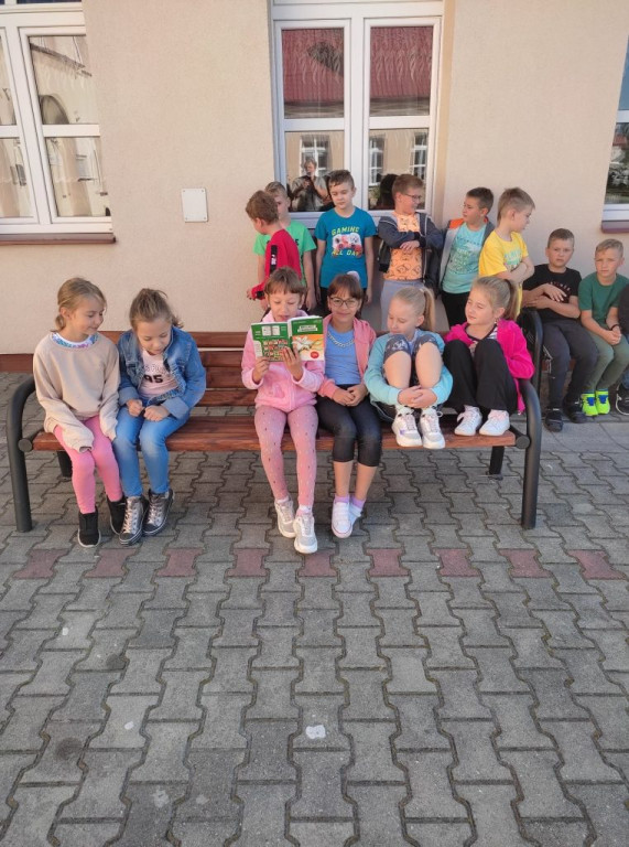 11. Narodowe czytanie w Szkole Podstawowej w Królewcu [Zdjęcia]