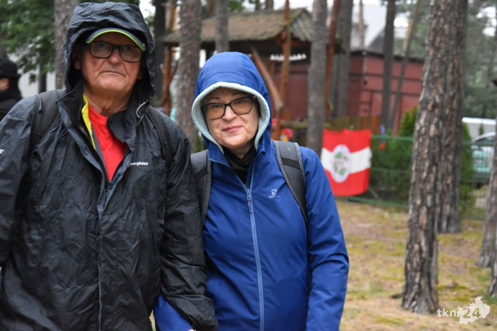 320 uczestników XXII Marszu po Medal [wideo, zdjęcia]