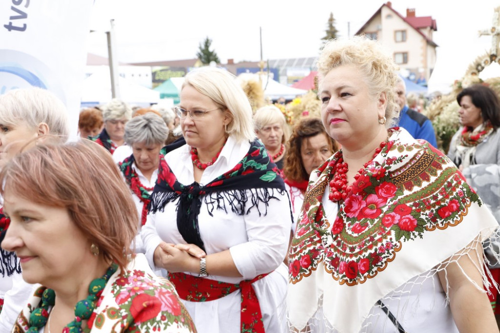 Konecki laur wyróżniony na wojewódzkich dożynkach w Bogorii