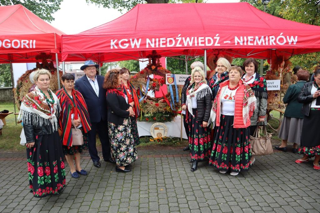 Konecki laur wyróżniony na wojewódzkich dożynkach w Bogorii