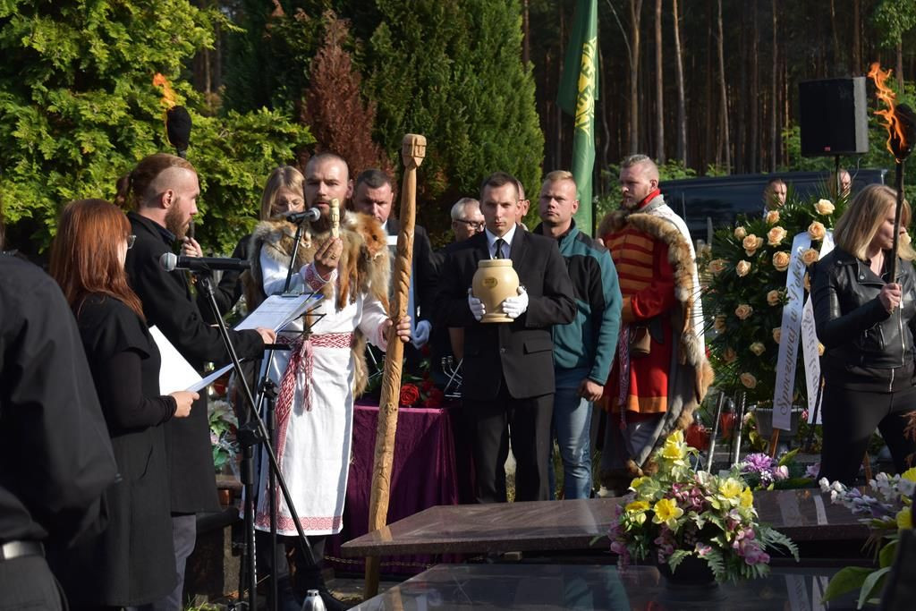 Delegacja Gowarczowa żegnała Kazimierza Mazura w Wołominie