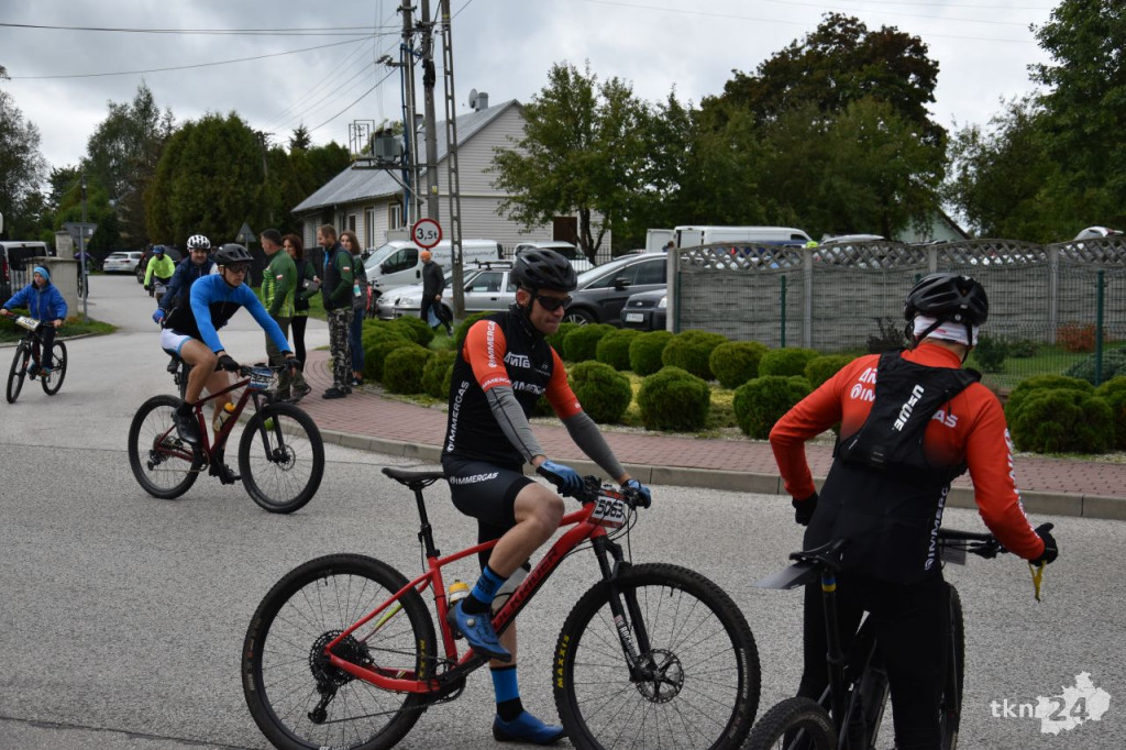 Blisko 250 uczestników MTBCrossMaraton w Miedzierzy [wideo, zdjęcia]