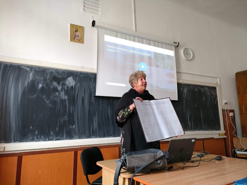 Uczniowie ze Stąporkowa wyjechali do Rumunii. Kolejni ruszą do Grecji! [zdjęcia]