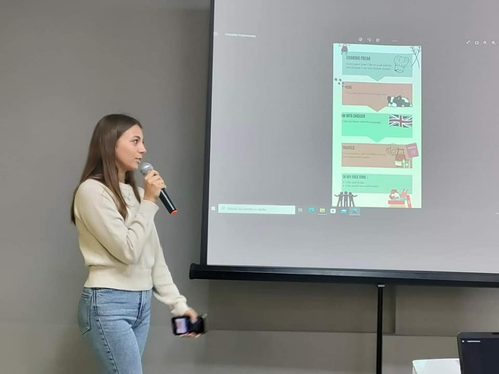 Uczniowie ze Stąporkowa wyjechali do Rumunii. Kolejni ruszą do Grecji! [zdjęcia]