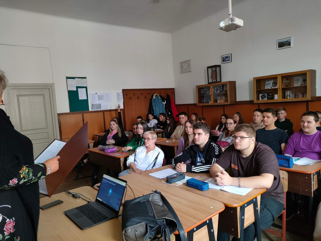 Uczniowie ze Stąporkowa wyjechali do Rumunii. Kolejni ruszą do Grecji! [zdjęcia]