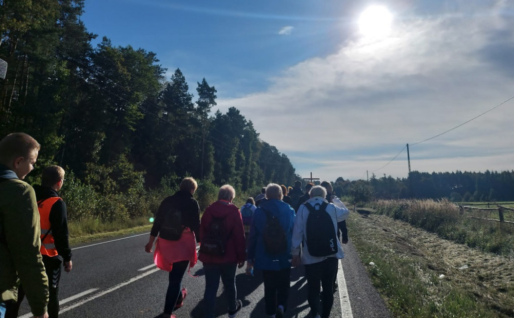 13 pielgrzymka piesza z Końskich do Smarkowa [zdjęcia]