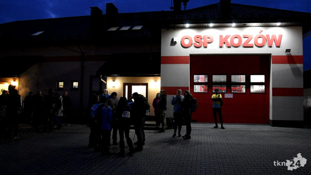 Ponad stu uczestników na rajdzie z Afryki do Kozowa [wideo, zdjęcia]