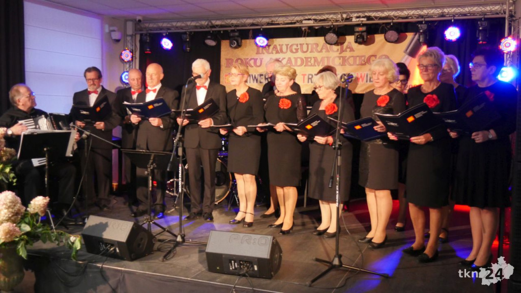WIDEO: Inauguracja roku akademickiego 2022/2023 w Uniwersytecie Trzeciego Wieku w Końskich