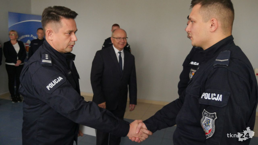 Końskie: Gmina wspiera komendę policji za środki z koncesji alkoholowych [wideo, zdjęcia]